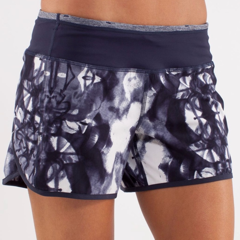 Lululemon Turbo Run Short - Size 2